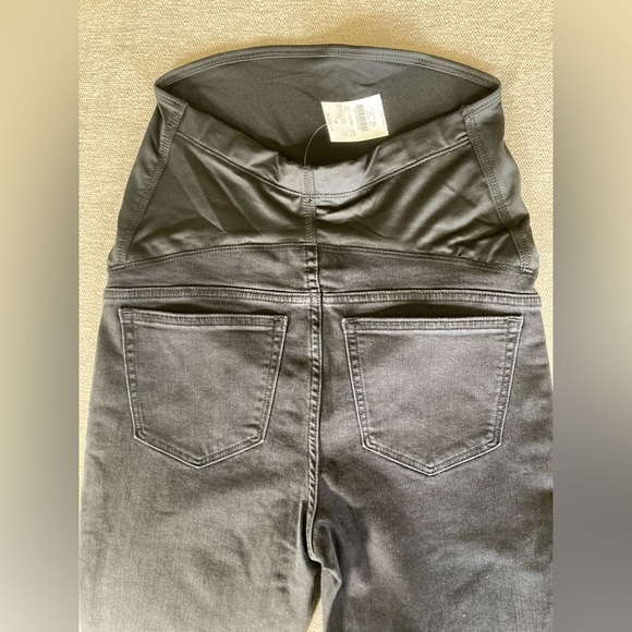 NWT J. Crew Black Maternity Jeans in Signature Stretch | Size 27 - Picture 5 of 9